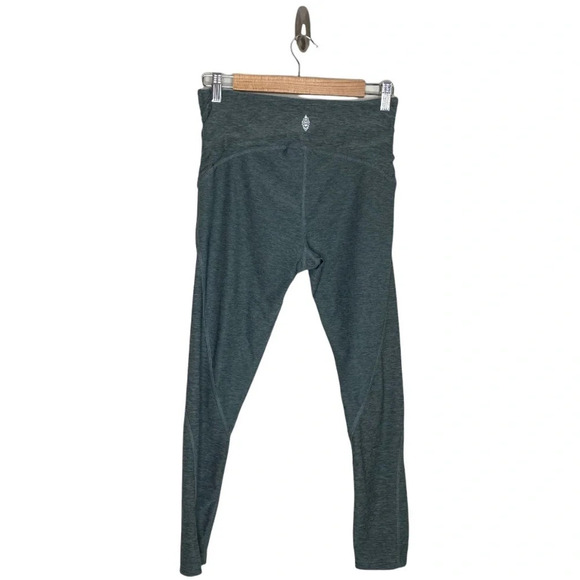 Free People Movement Heathered Green Gathered Crossover Hang Ten Legging Medium - Picture 6 of 8